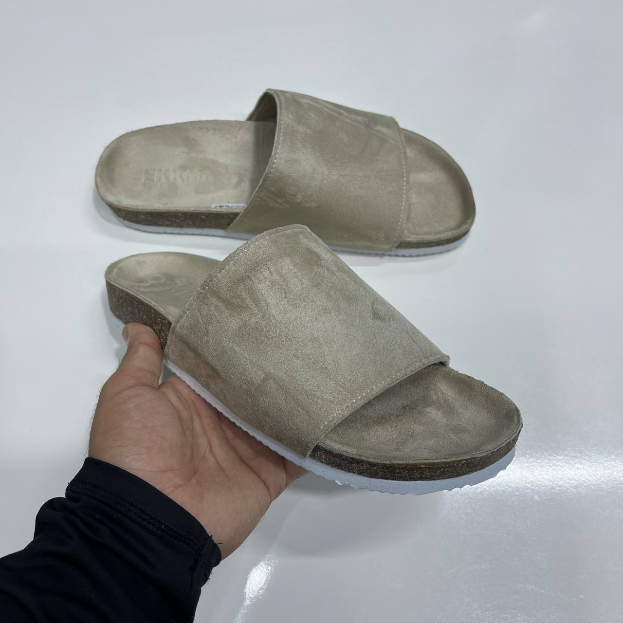 Ekkma Sandal