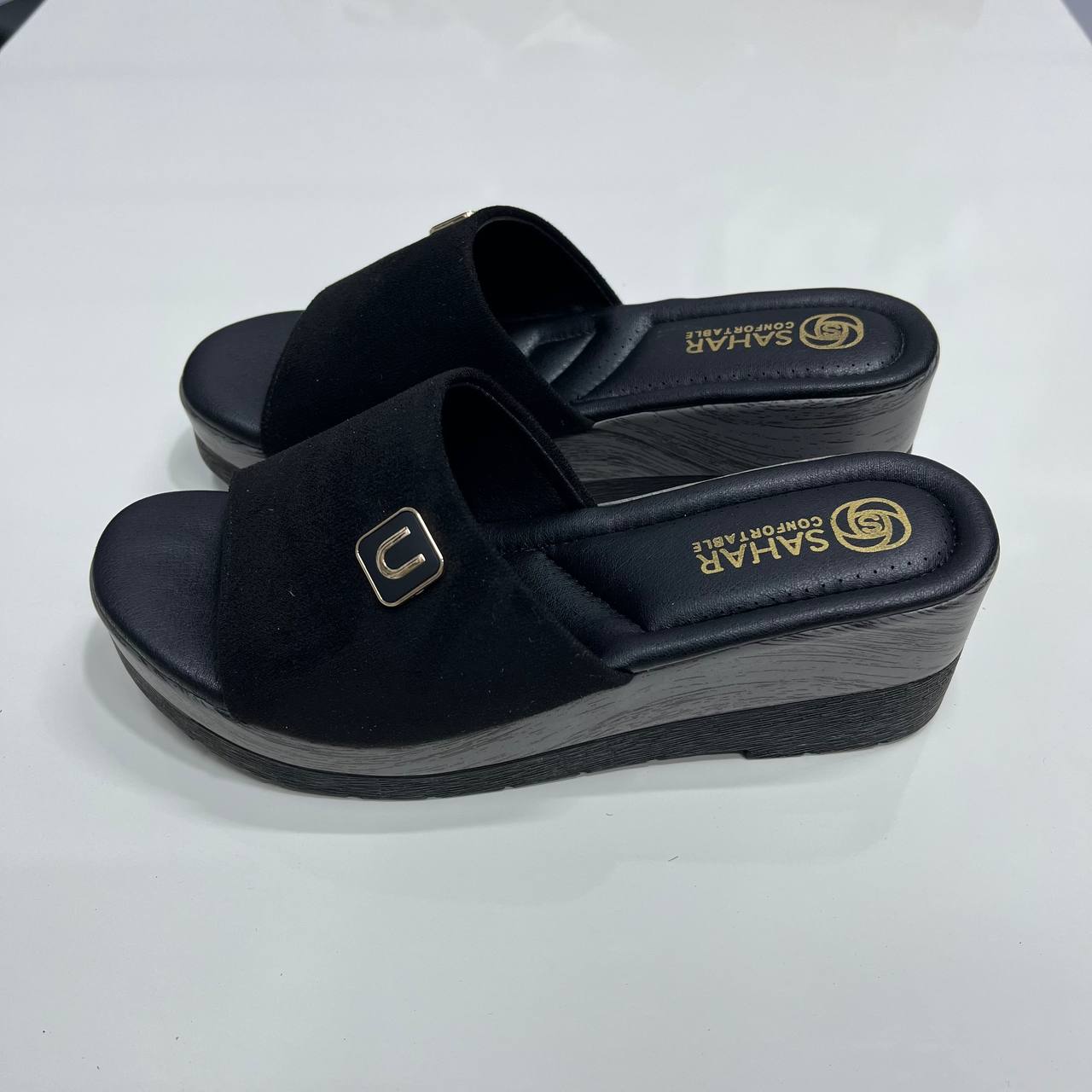 Sandal SAHAR